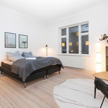 Come Stay In Aarhus - Close To Everything 4 People ภายนอก รูปภาพ